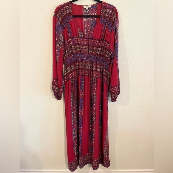 Umgee Dresses & Skirts - Umgee Women’s Maci Dress Large Red Blue Floral Bohemian Contemporary Cottagecore